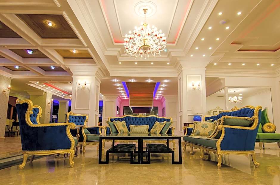 Phoenicia Royal Hotel