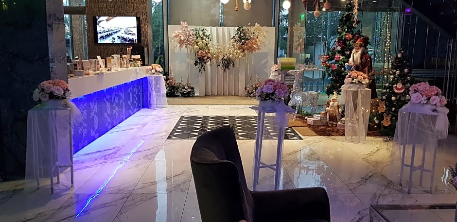 BlueTel Re'sidencE Bangkok IMPACT- 1 Time Drop-Off Service to IMPACT