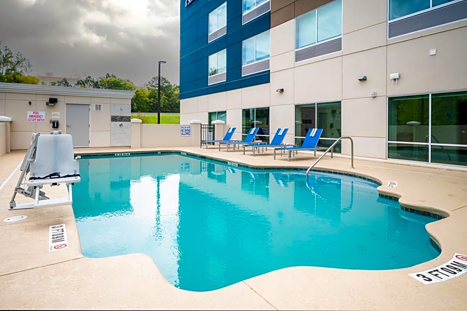 Holiday Inn Express and Suites Rock Hill By IHG