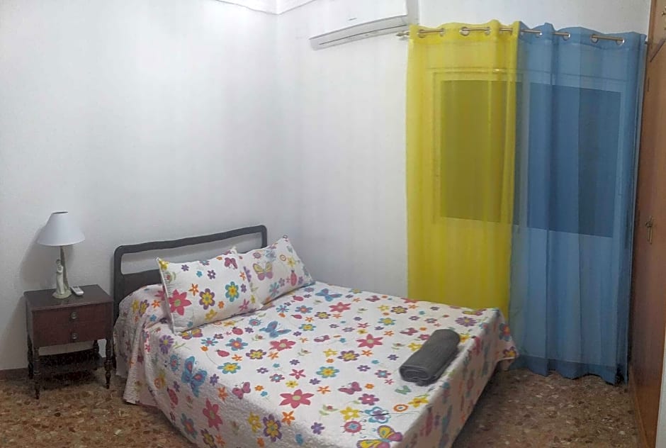 A Beautiful spacious Two Bedroom Apartment CB8EV