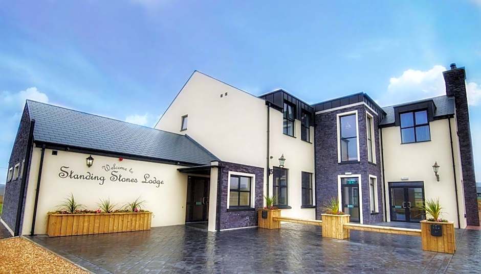 Standing Stones Lodge