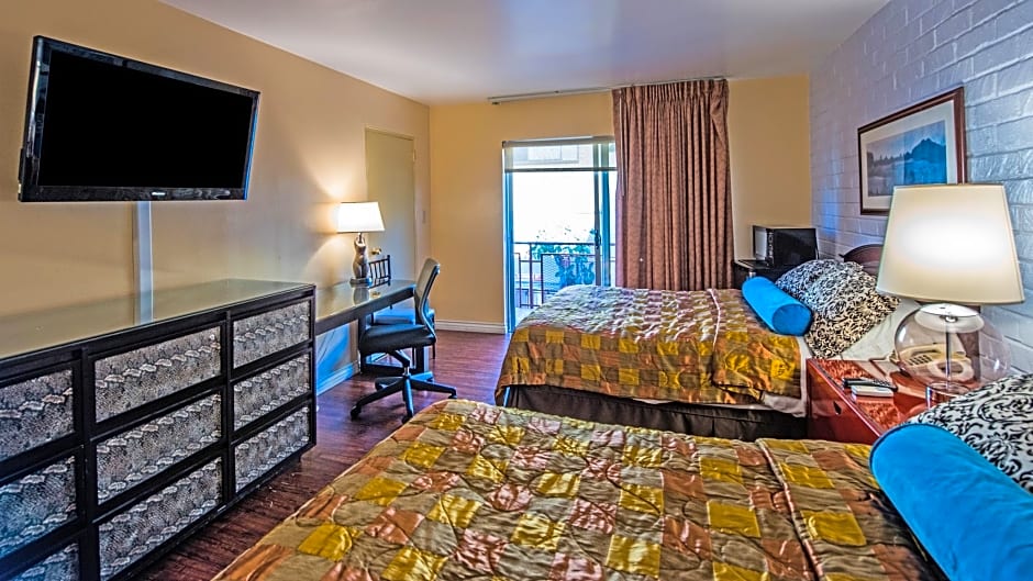 Hollywood Downtowner Inn