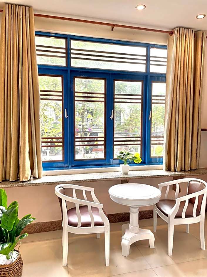 Hi Hợp Yến Homestay