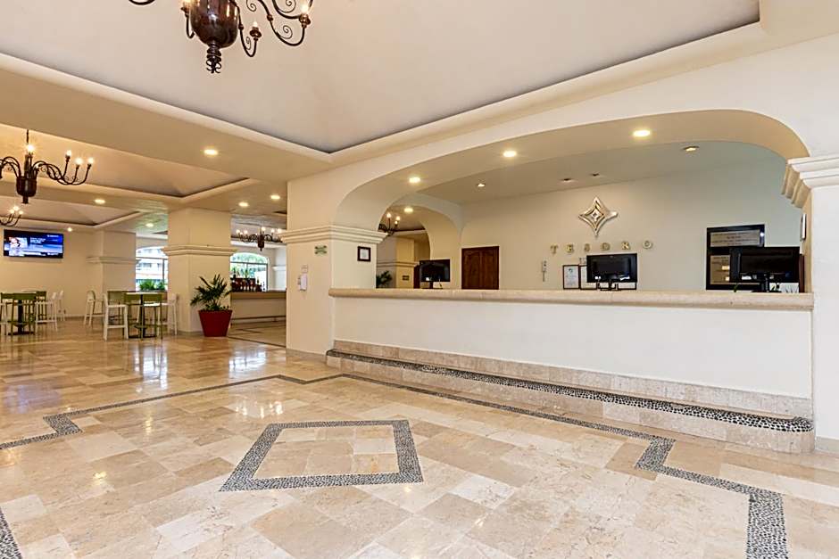 Tesoro Ixtapa Beach Resort