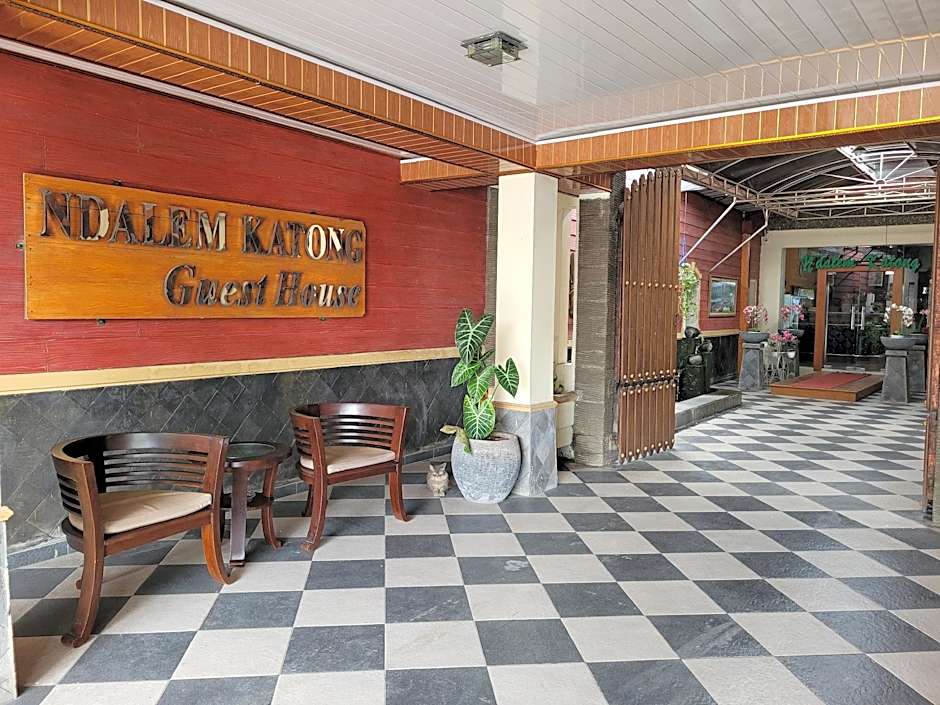 Ndalem Katong Guest House Ponorogo