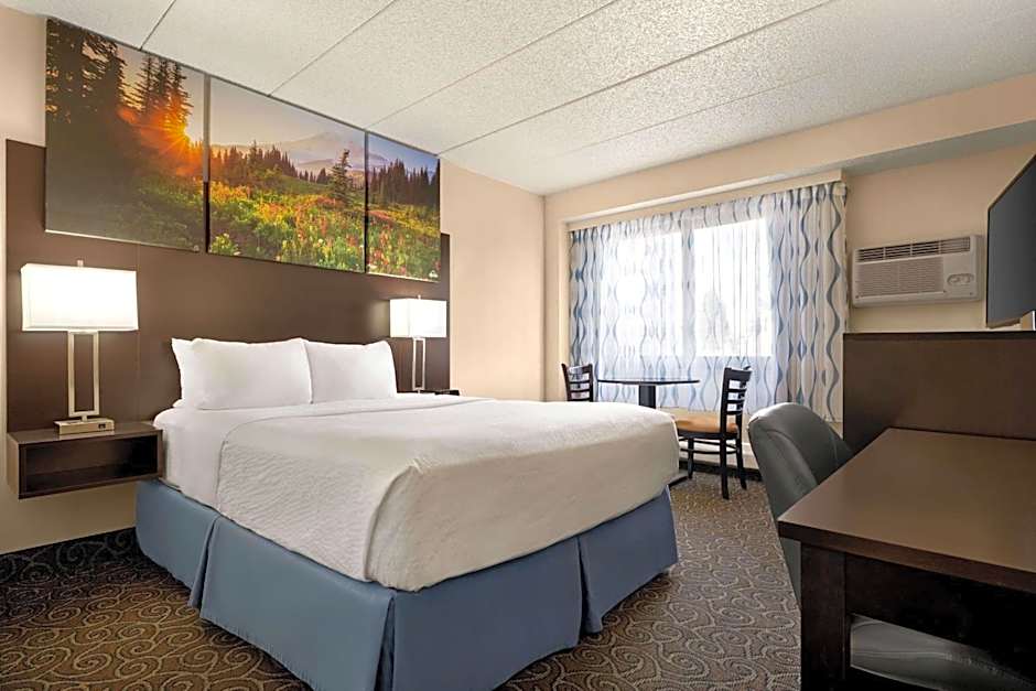 Days Inn by Wyndham Fort Collins