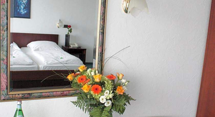 Mainbogen Hotel