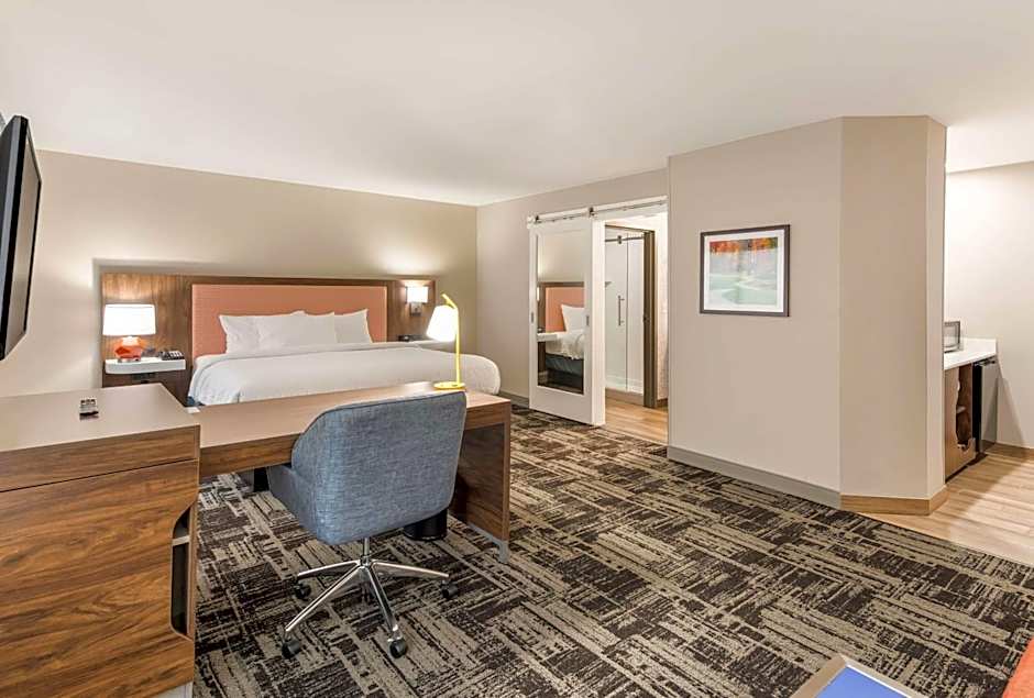 Hampton Inn By Hilton & Suites Benton Harbor, MI