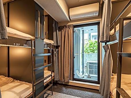 Dormitory Room - Mixed