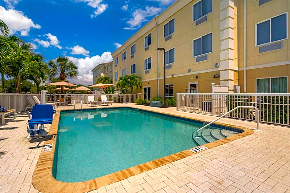 Comfort Suites Sarasota