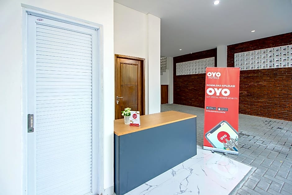 OYO 1319 88 Exclusive Residence