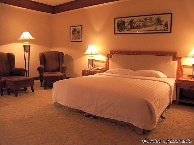 Zhongshan Leeko Hotel