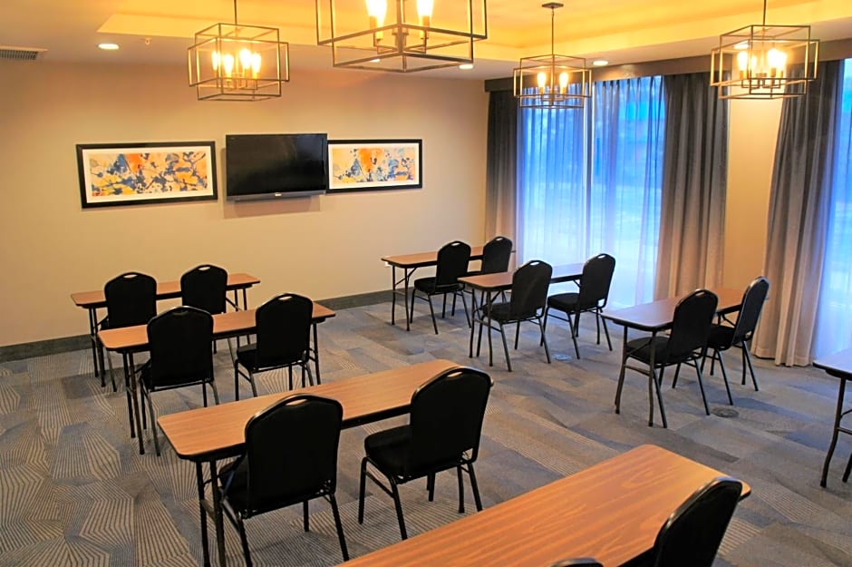 La Quinta Inn & Suites by Wyndham Oxford