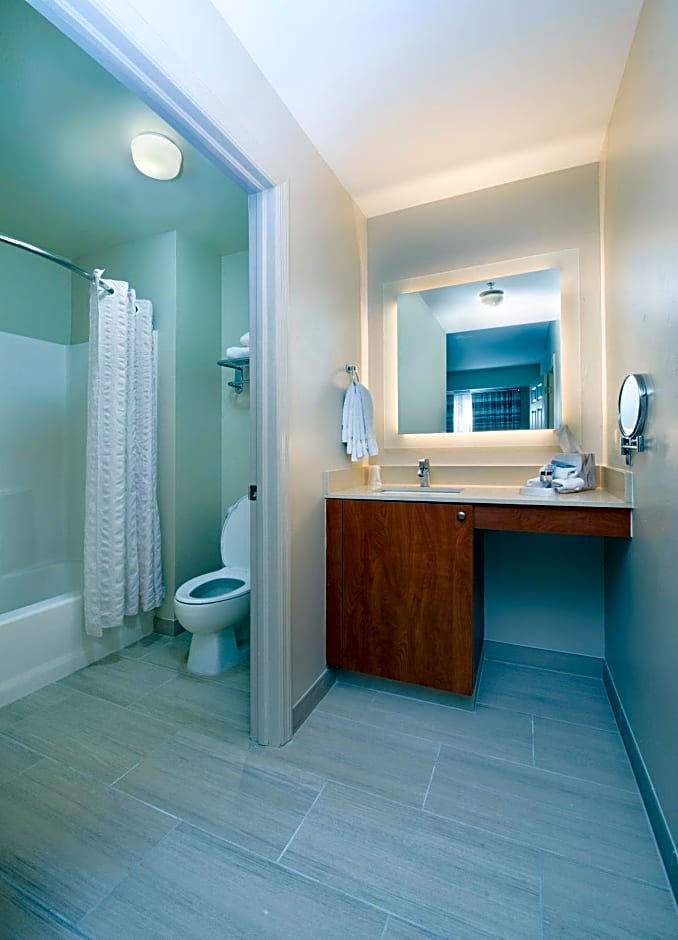 Hawthorn Extended Stay by Wyndham Naples