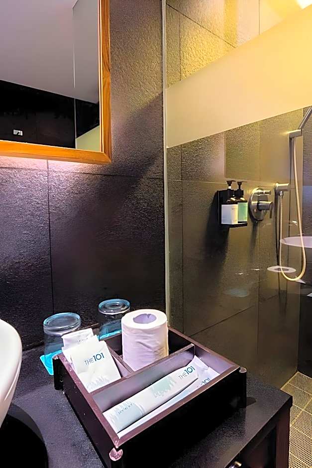 THE 1O1 Bali Fontana Seminyak