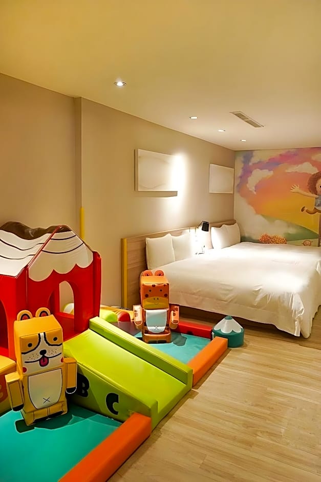 Smile 73 Hotel