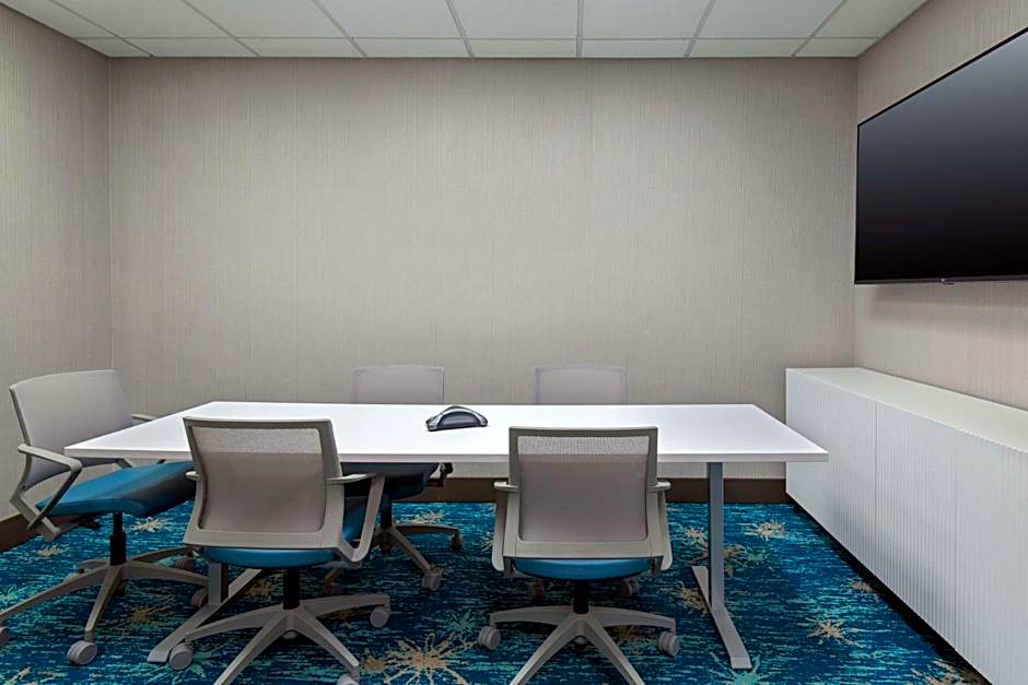 Hilton Garden Inn Charlotte Uptown