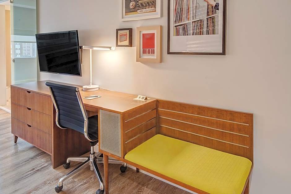 Hotel Indigo Memphis Downtown By IHG