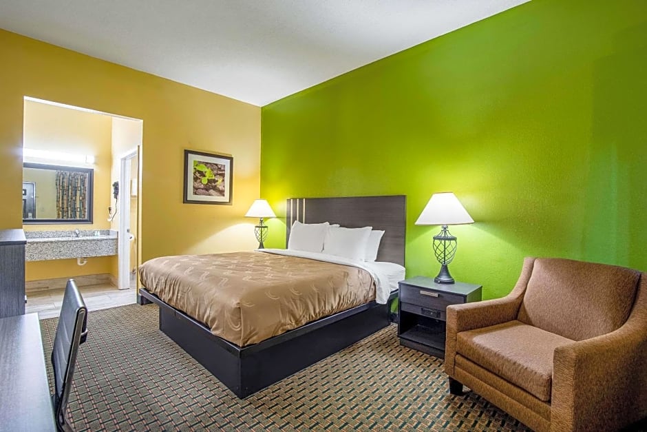 Quality Inn West Columbia - Cayce