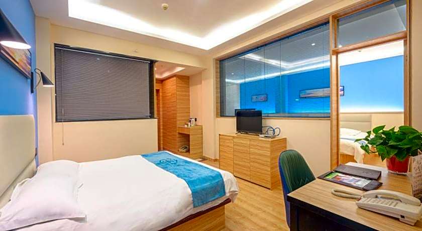 GreenTree Inn Henan Kaifeng Gulou Square Express hotel