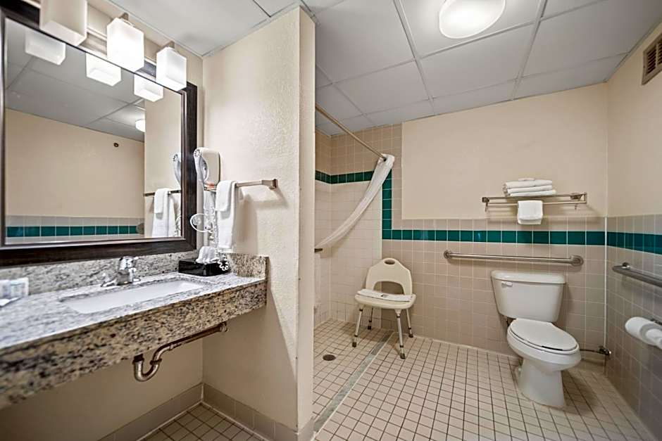 AmericInn by Wyndham Ames