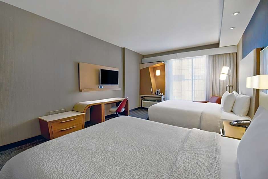 Photo 1 of 43 of Courtyard by Marriott Nashville Green Hills