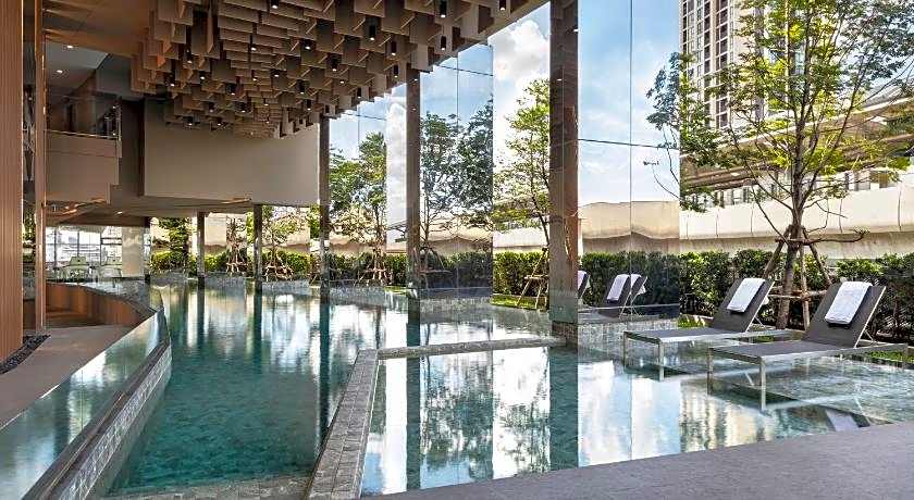 Oakwood Suites Tiwanon Bangkok