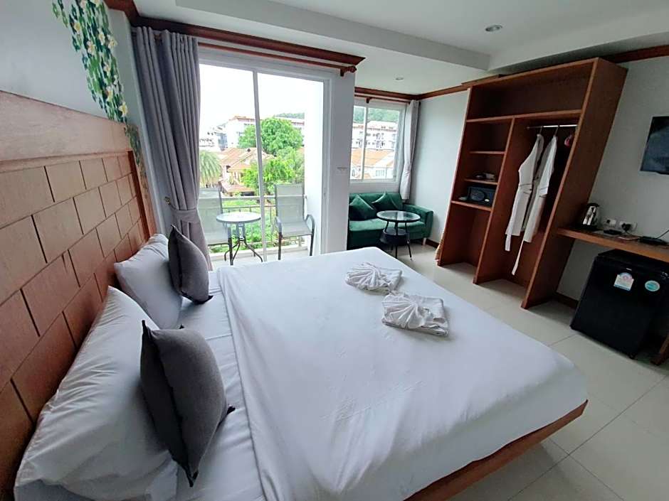 COZY Residence Patong