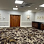Amish View Inn & Suites