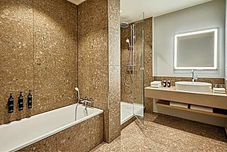 Family Apartment, 1 Bedroom Apartment, 1 King, Sofa bed, Kitchen, Balcony