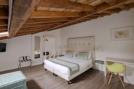 Double Room - Attic