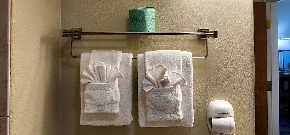 All Towne Suites
