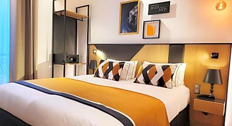 Superior double room with pool access