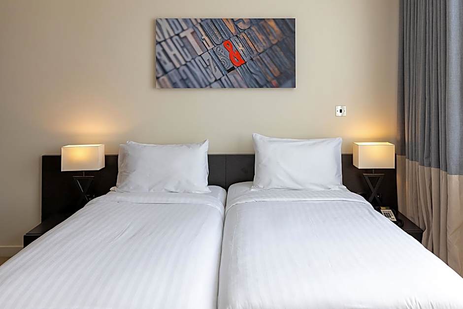 Hotel Xanadu