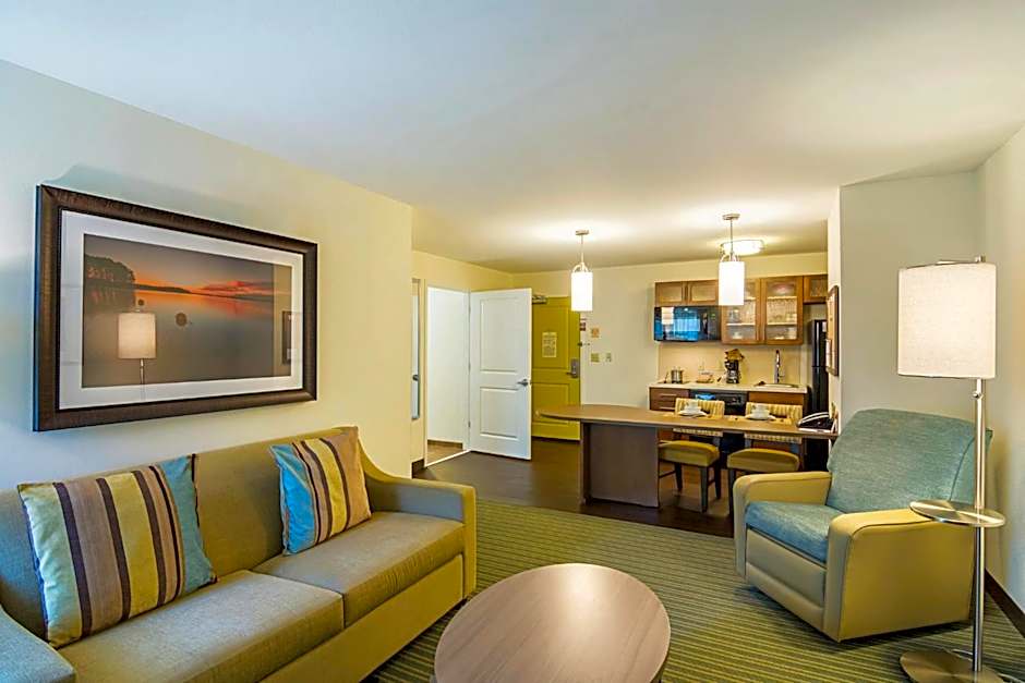 Candlewood Suites Pensacola - University Area By IHG