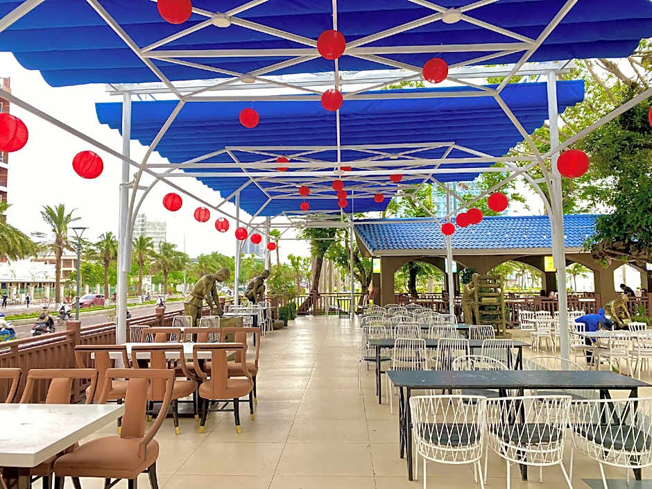Sandals Hoang Yen Hotel