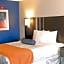 Guesthouse Inn & Suites Lexington