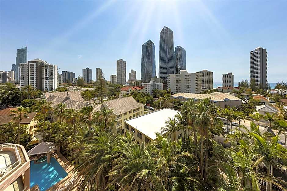 Oaks Gold Coast Hotel