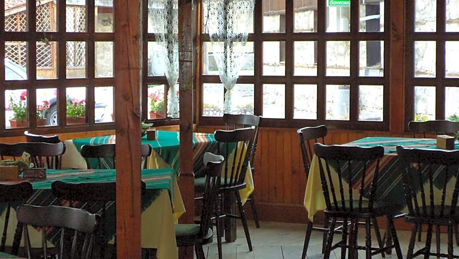 Chuchura Family Hotel