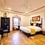Bloom Boutique I Lake Pichola