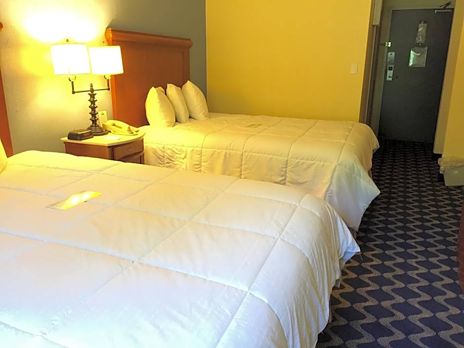 Aderi Hotel Near Casino