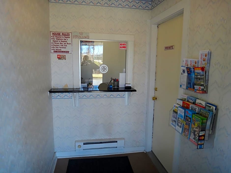 Budget Motor Inn- Mahopac