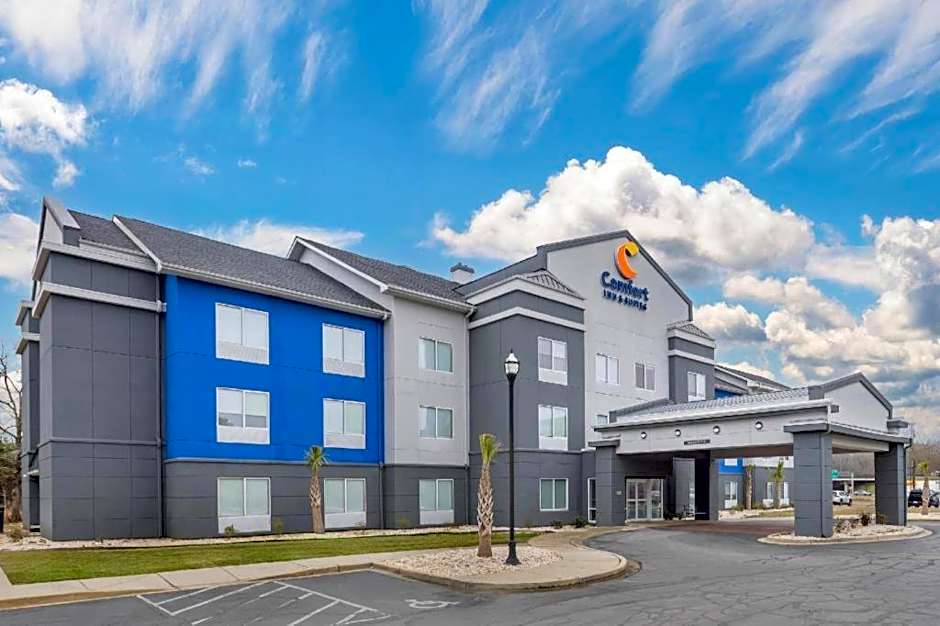 Comfort Inn & Suites