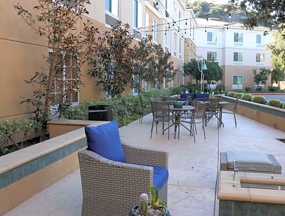 Hilton Garden Inn Calabasas