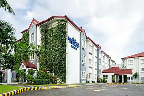 Microtel by Wyndham Batangas