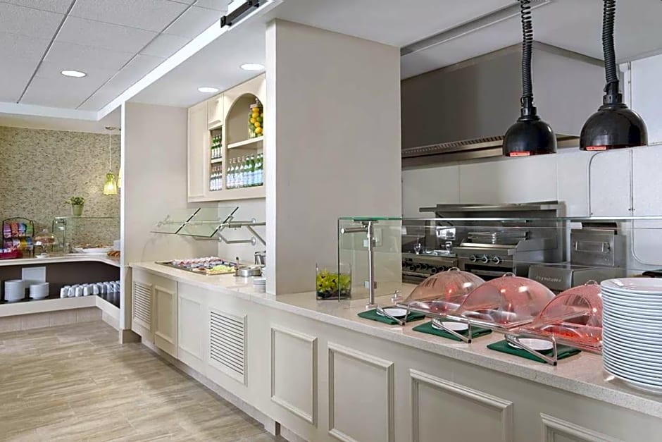 Hilton Garden Inn Boston-Burlington