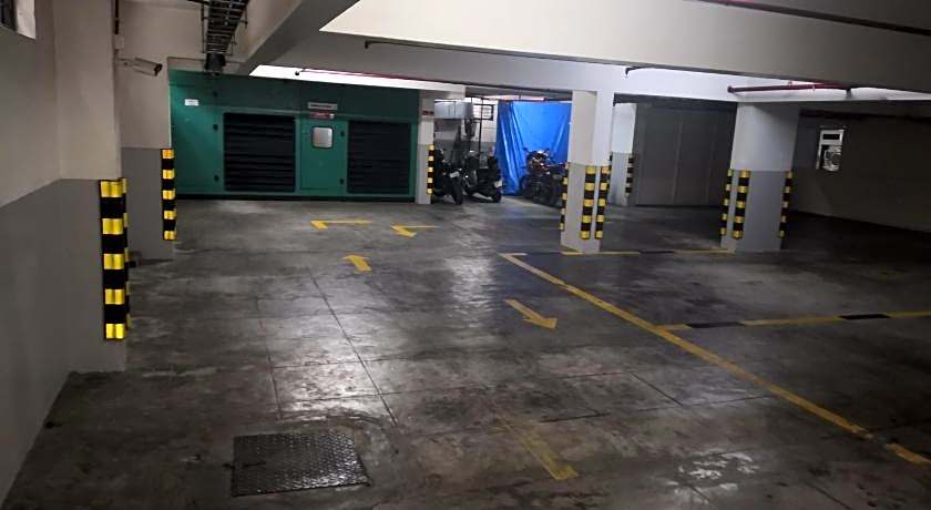 Lilac Hotel 3rd Block