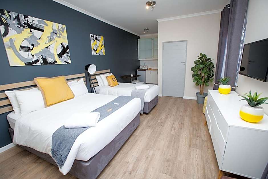 New National Hotel and Conference