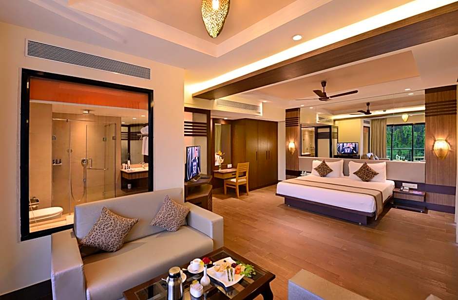 Photo 1 of 3 of Luxury Suite - Royale Wing