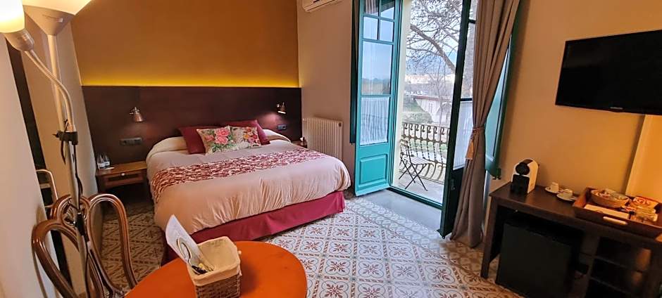 Els Jardins De La Martana